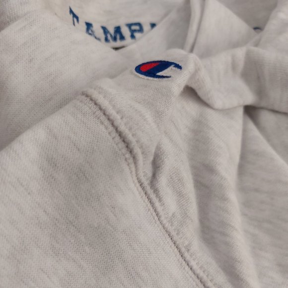 Champion NHL Tampa Bay Lightning Mens Crewneck Fleece Sweatshirt Go Bolts! - Picture 5 of 5